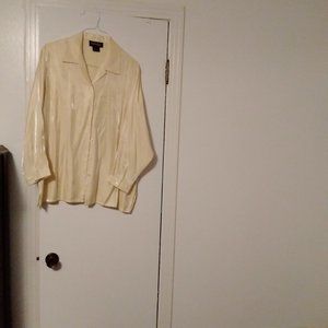 Women's blouse